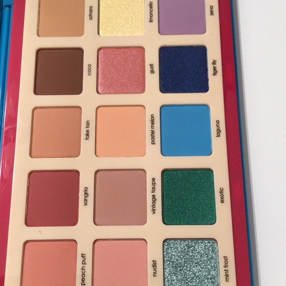 NATASHA DENONA EYESHADOW PALETTE - Picture 3 of 6